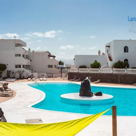 Sunny - Duplex 2beds 2 Baths Apartment