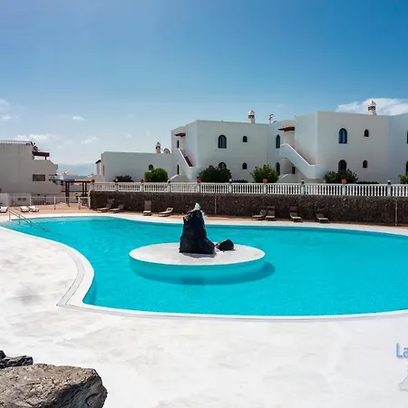 Sunny - Duplex 2beds 2 Baths Apartment Costa Teguise