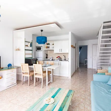 Sunny - Duplex 2beds 2 Baths * Costa Teguise