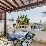 Sunny - Duplex 2beds 2 Baths